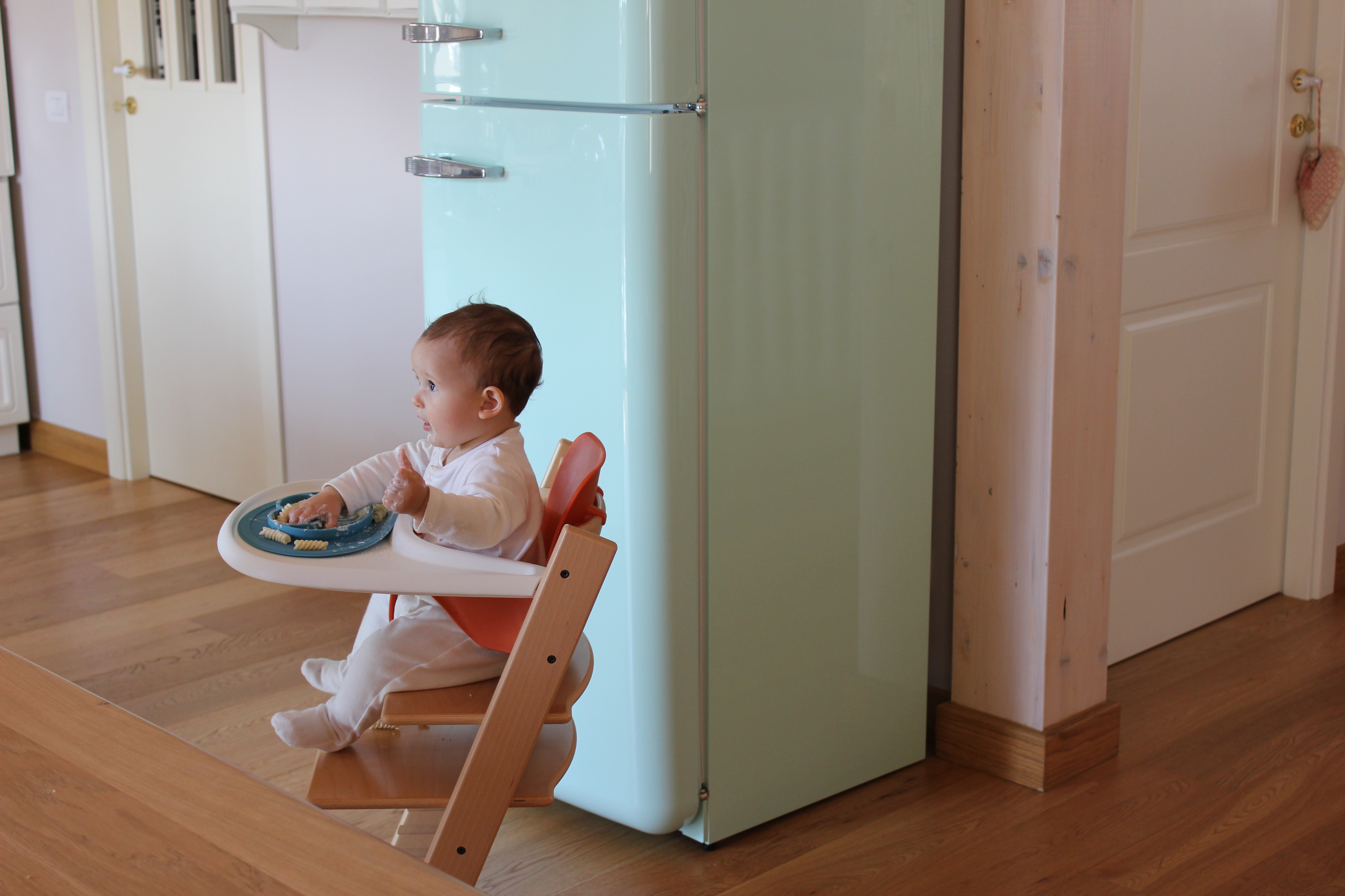 Vi racconto la nostra esperienza con l auto svezzamento Il seggiolone in foto ¨ il modello Tripp Trapp di Stokke